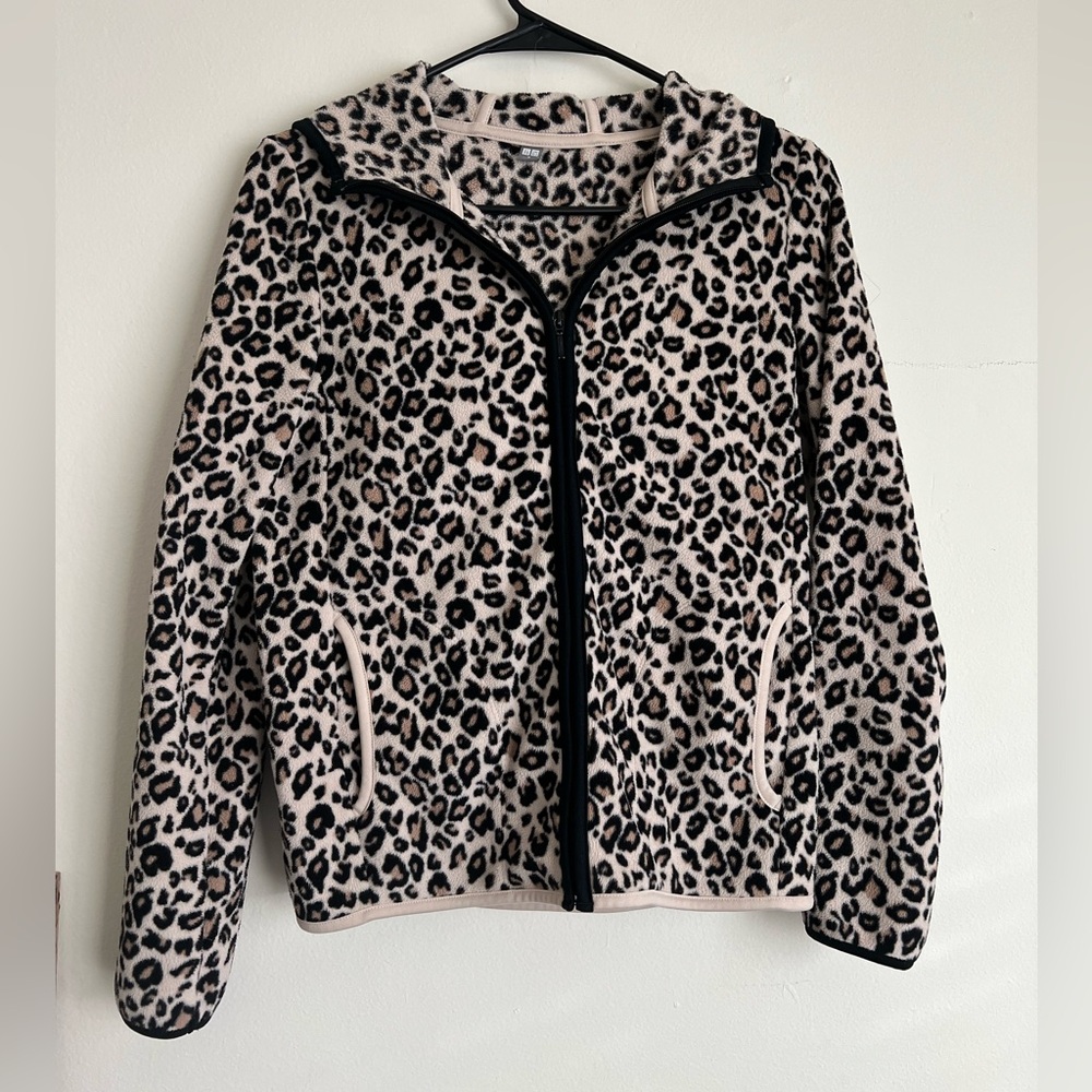 UNIQLO Women’s Fleece Hoodie Top
